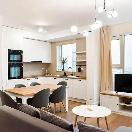 Unique Tower 22 Floor De Luxe By Bookinghost דירה ורשה