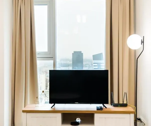 Unique Tower 22 Floor De Luxe By Bookinghost * وارسو