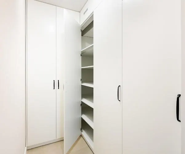 Unique Tower 22 Floor De Luxe By Bookinghost