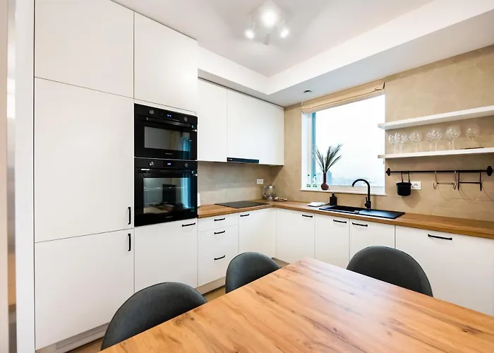 Unique Tower 22 Floor De Luxe By Bookinghost شقة وارسو