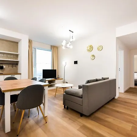 Lejlighed Unique Tower 22 Floor De Luxe By Bookinghost Warszawa